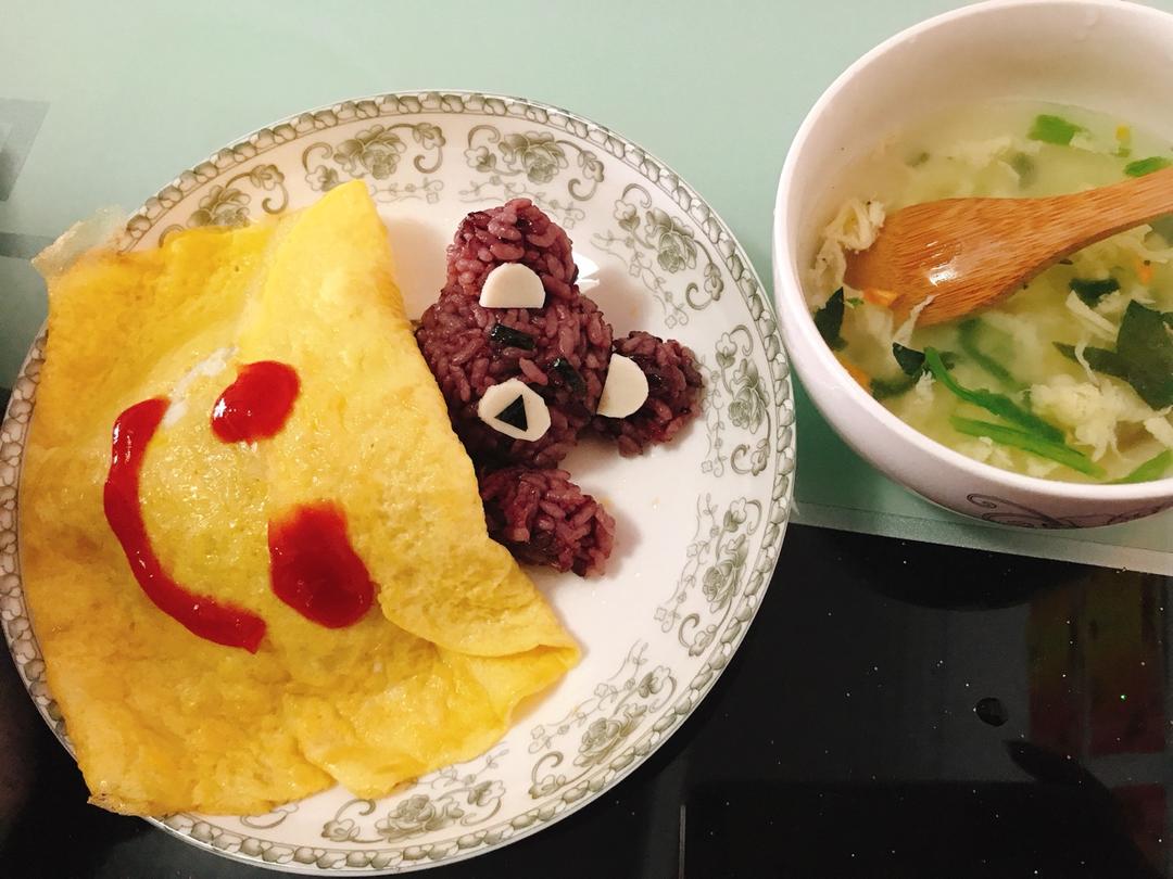 午睡的轻松熊蛋包饭