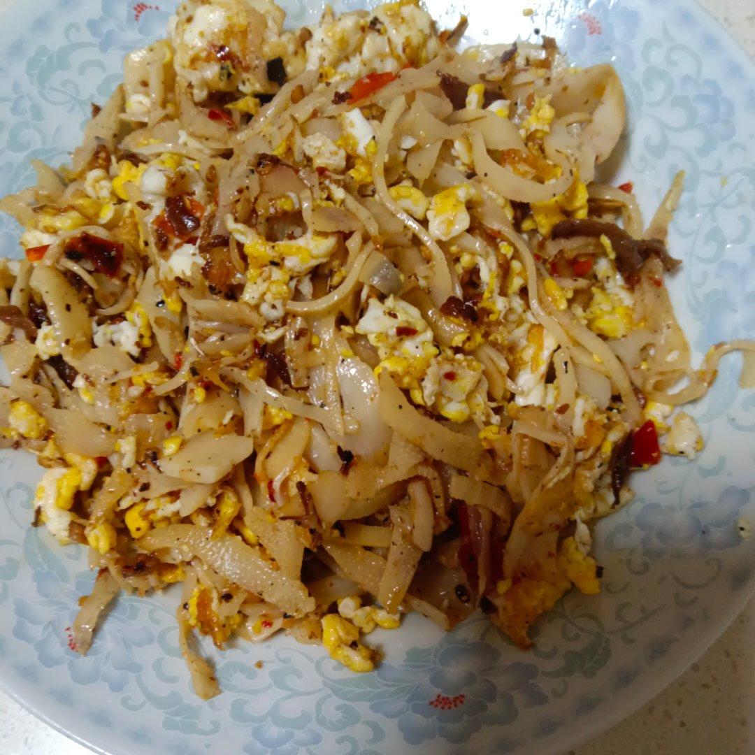 笋丝炒鸡蛋