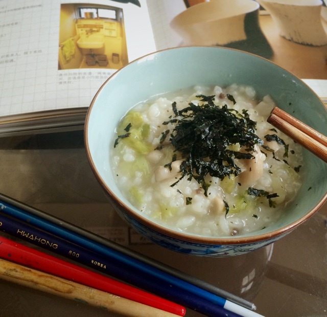 早安，电饭煲版减脂五谷杂粮粥