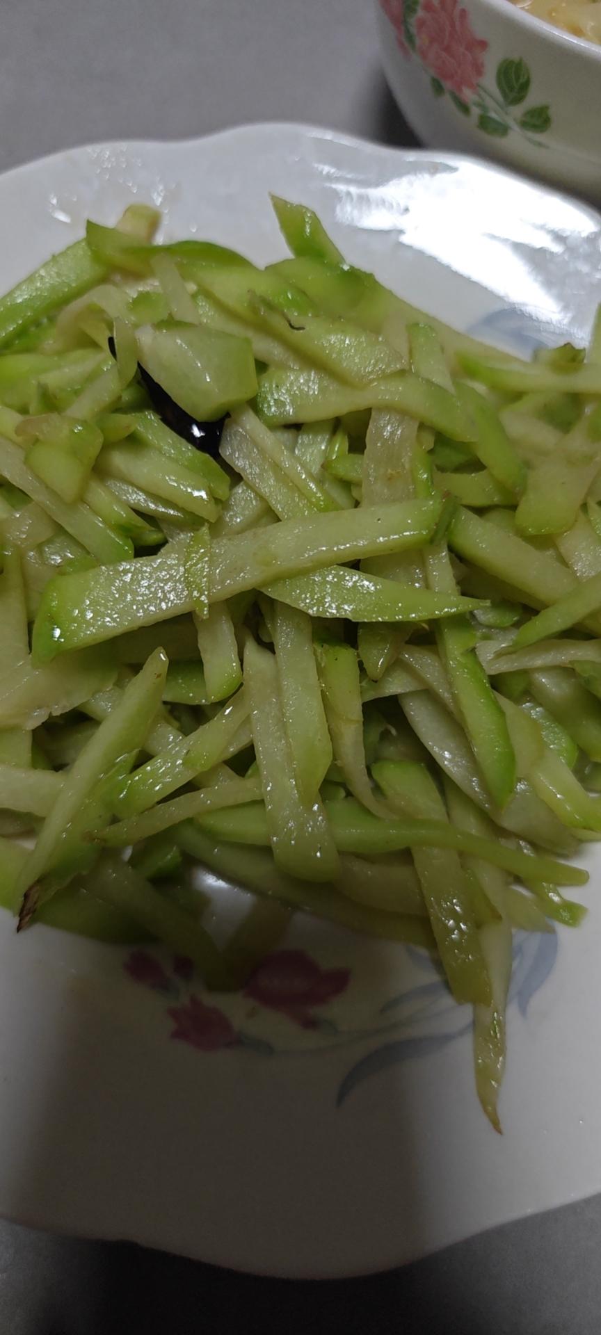 清甜爽口好味道-快炒佛手瓜