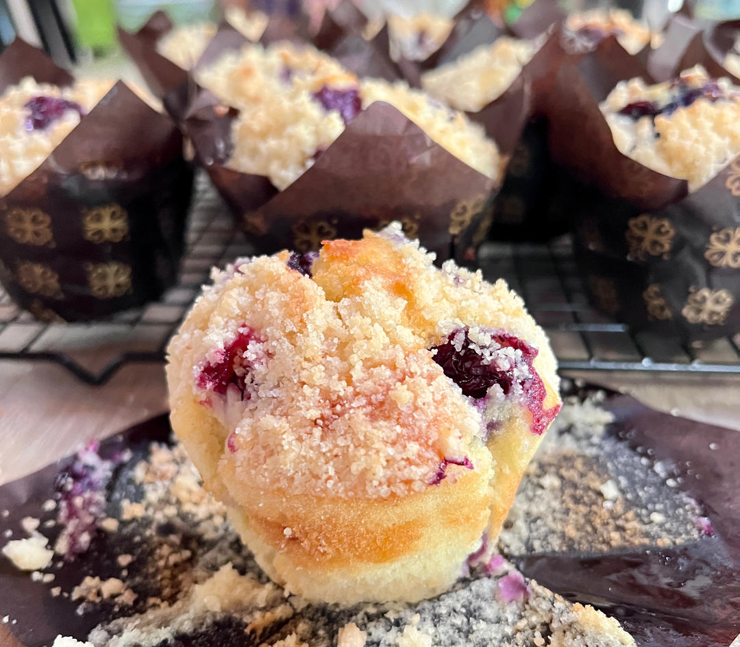 【萌萌大蘑菇头】酥粒蓝莓麦芬