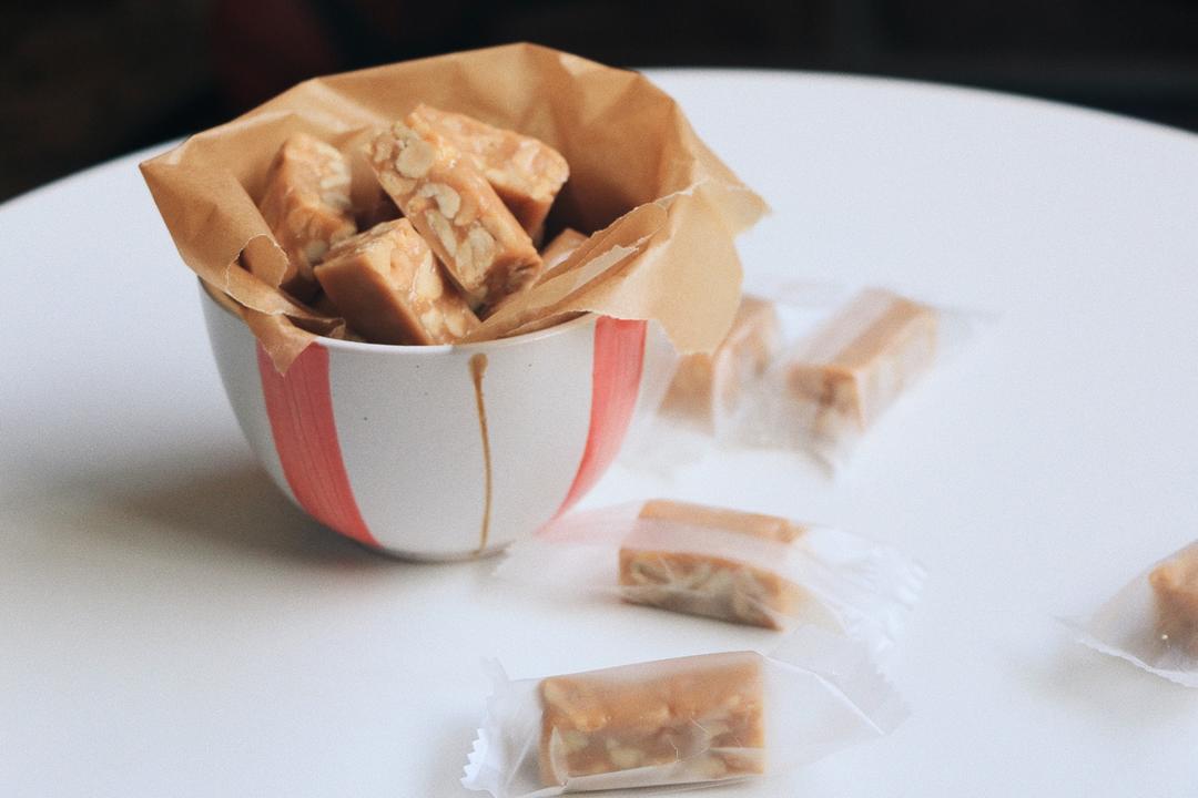 比牛轧糖还要好吃的花生太妃糖（消耗淡奶油）