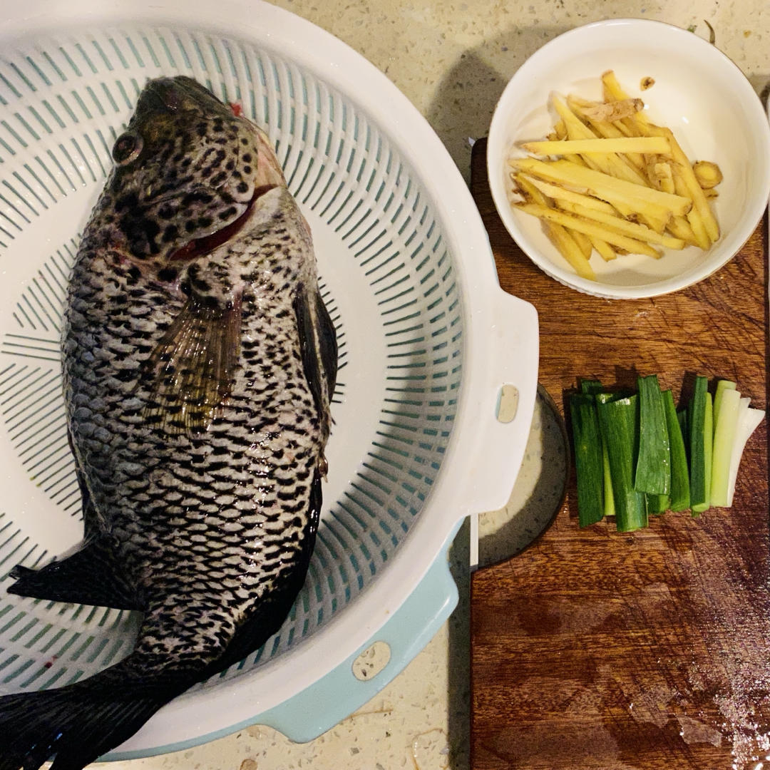 清蒸桂花鱼(鳜鱼)，适合各种清蒸鱼，超级鲜美