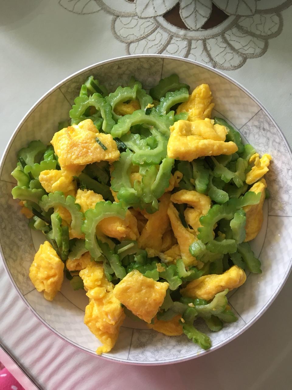 苦瓜炒蛋（清火菜）