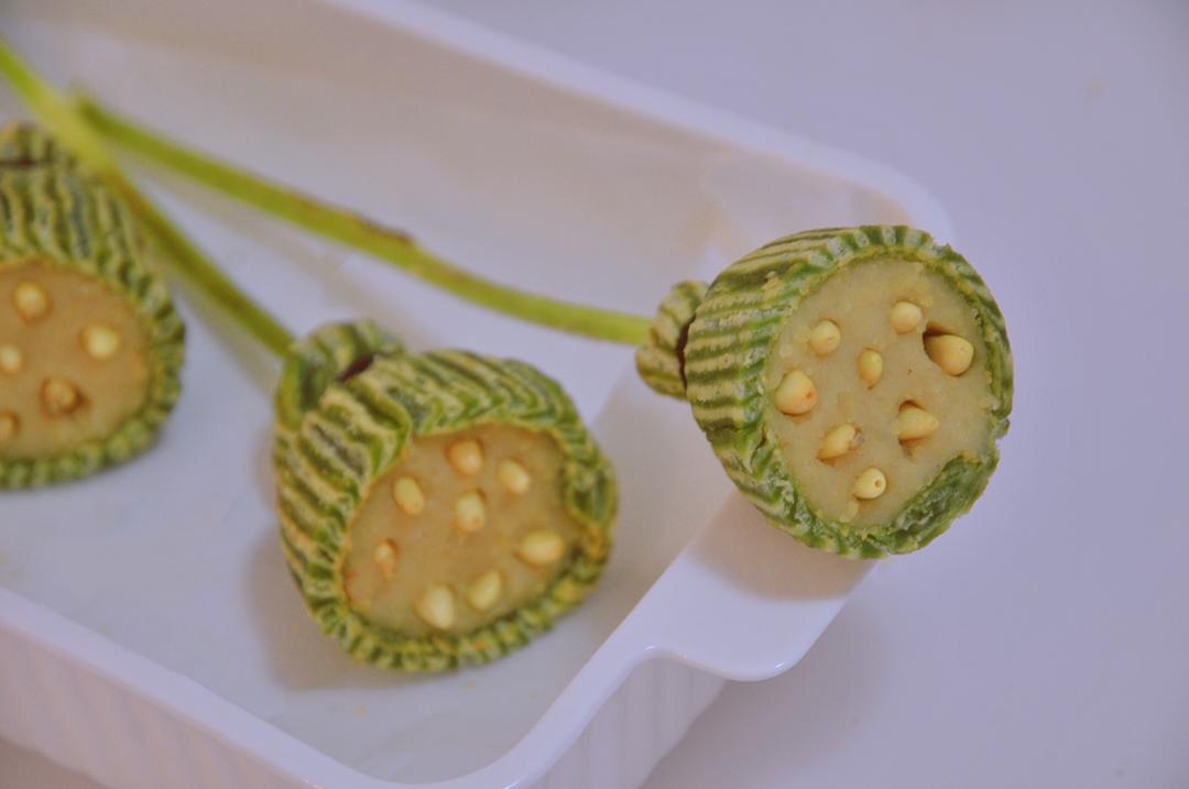 莲蓬酥