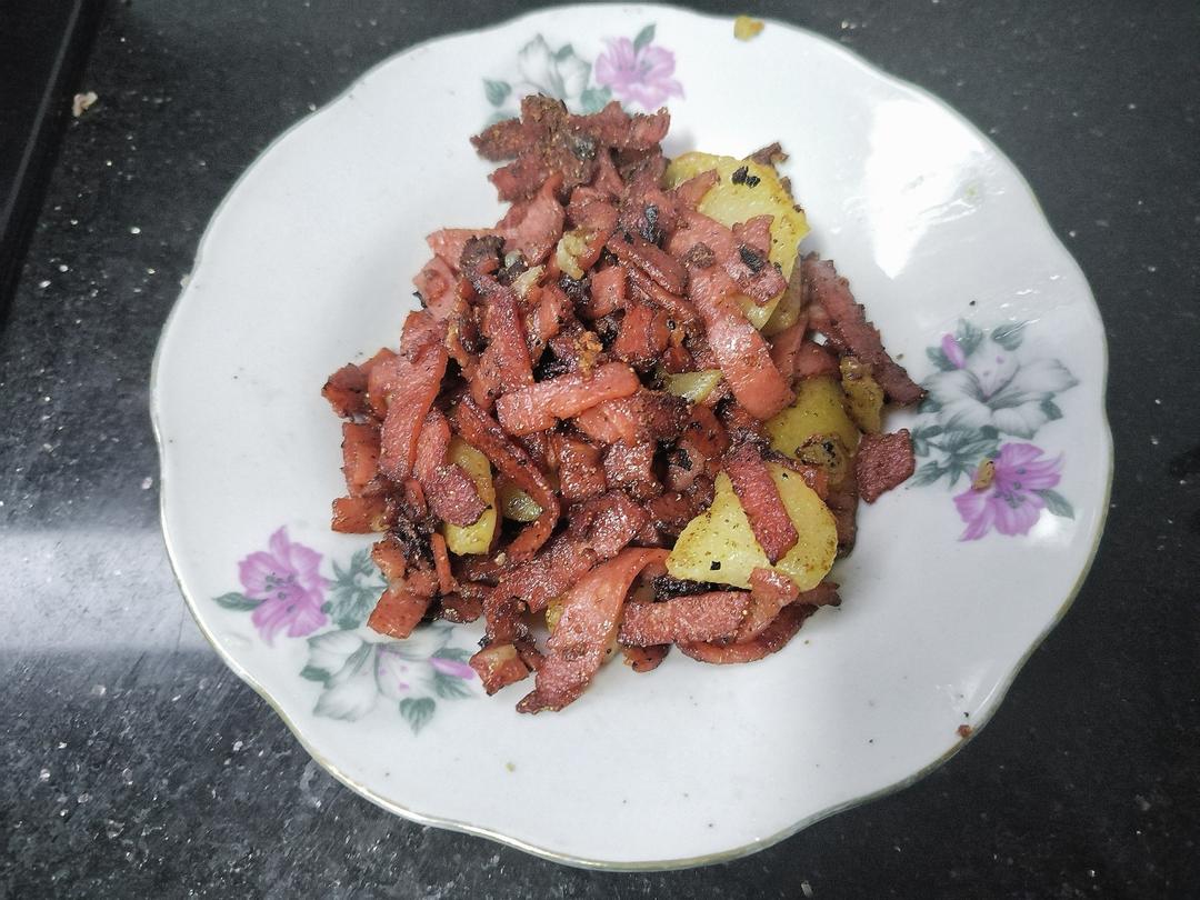 ㊙️好吃到多吃一碗饭的👍🏻［孜然培根土豆片］