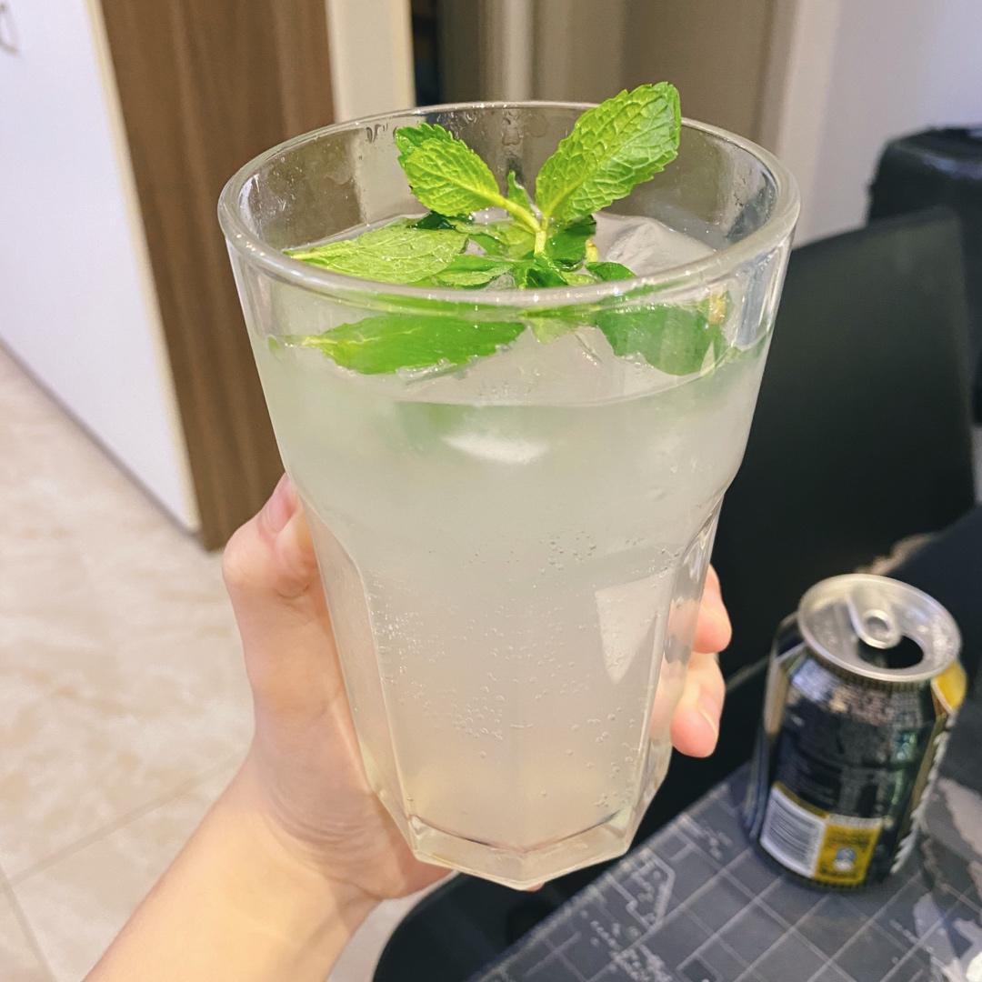 清爽首选鸡尾酒：  莫吉托(Mojito)