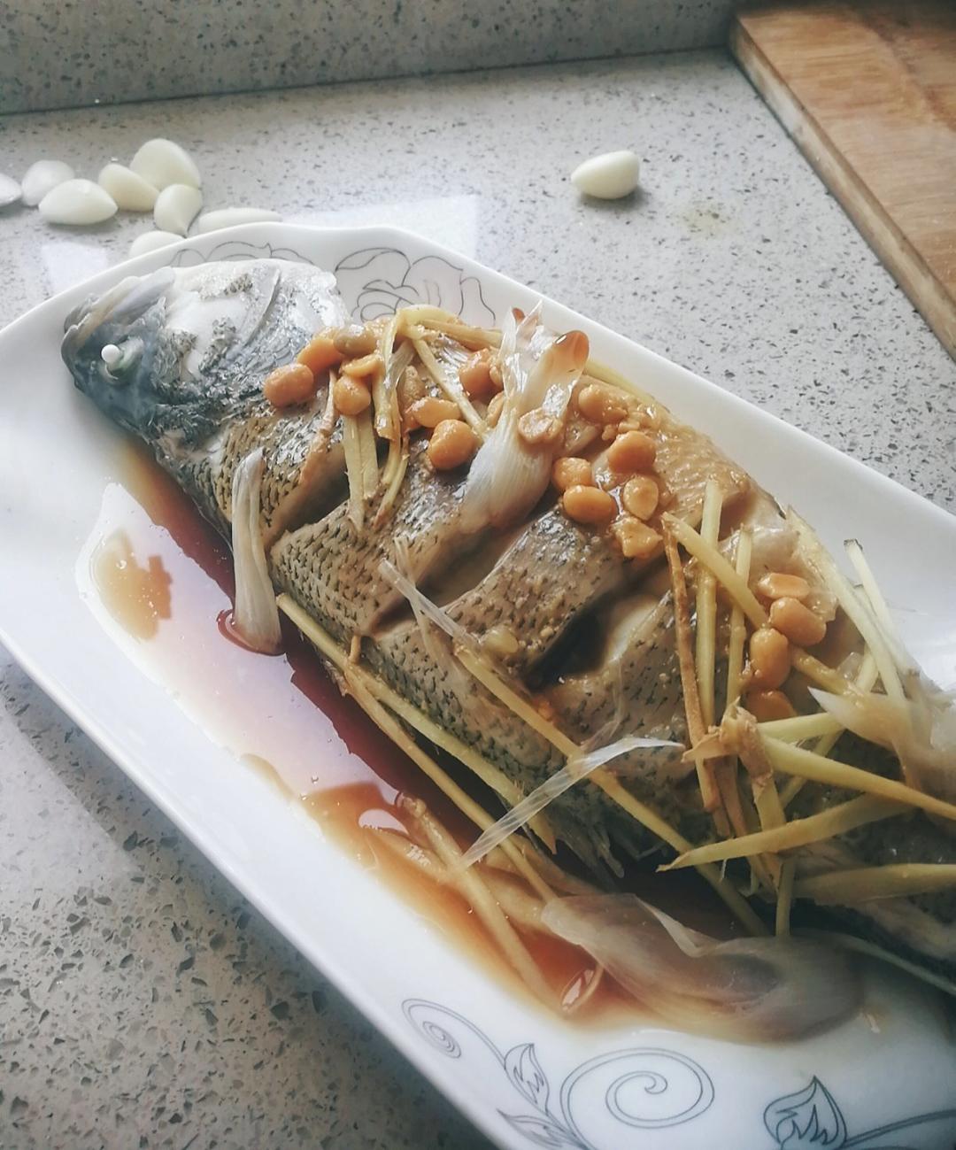 清蒸鲈鱼