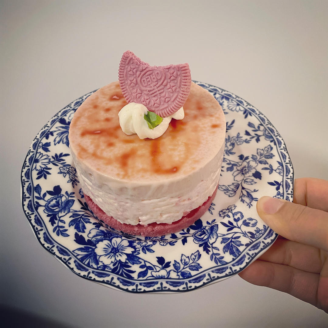 草莓牛乳冻芝士蛋糕🍰仙女的甜美下午茶