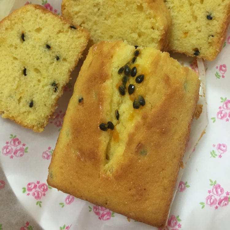 轻盈百香果磅蛋糕