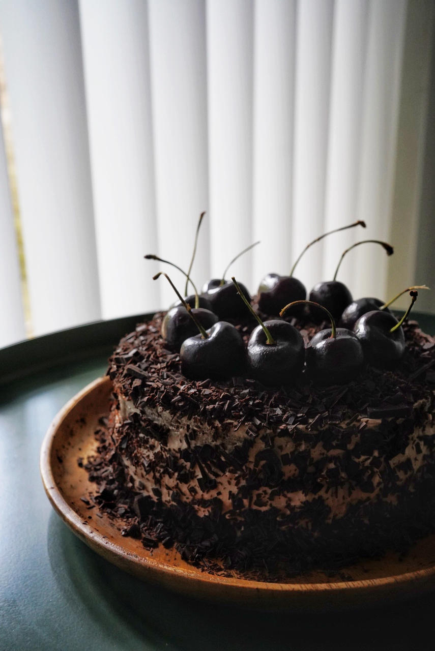 6寸可可戚风 黑森林