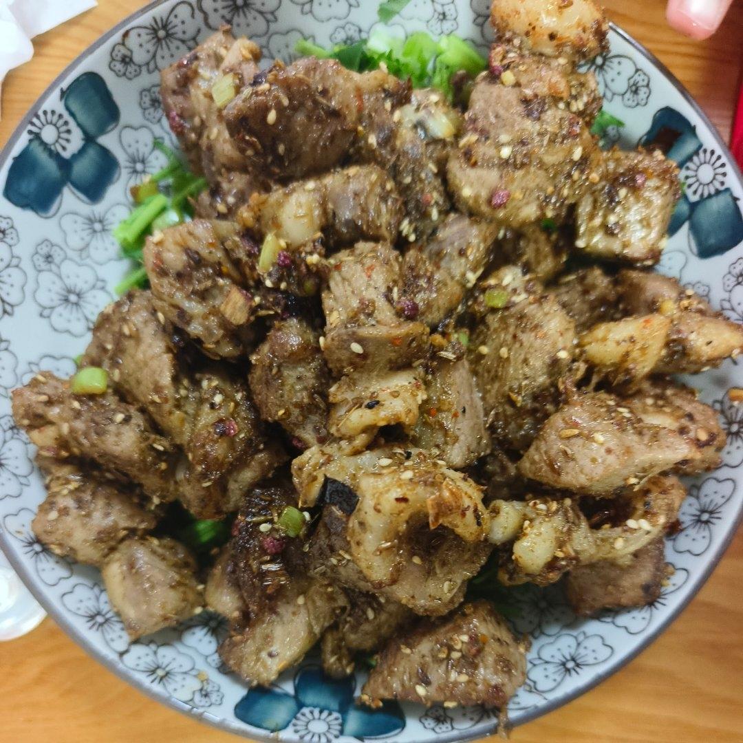吃不到膻味的比烧烤更好吃的孜然羊肉🐏