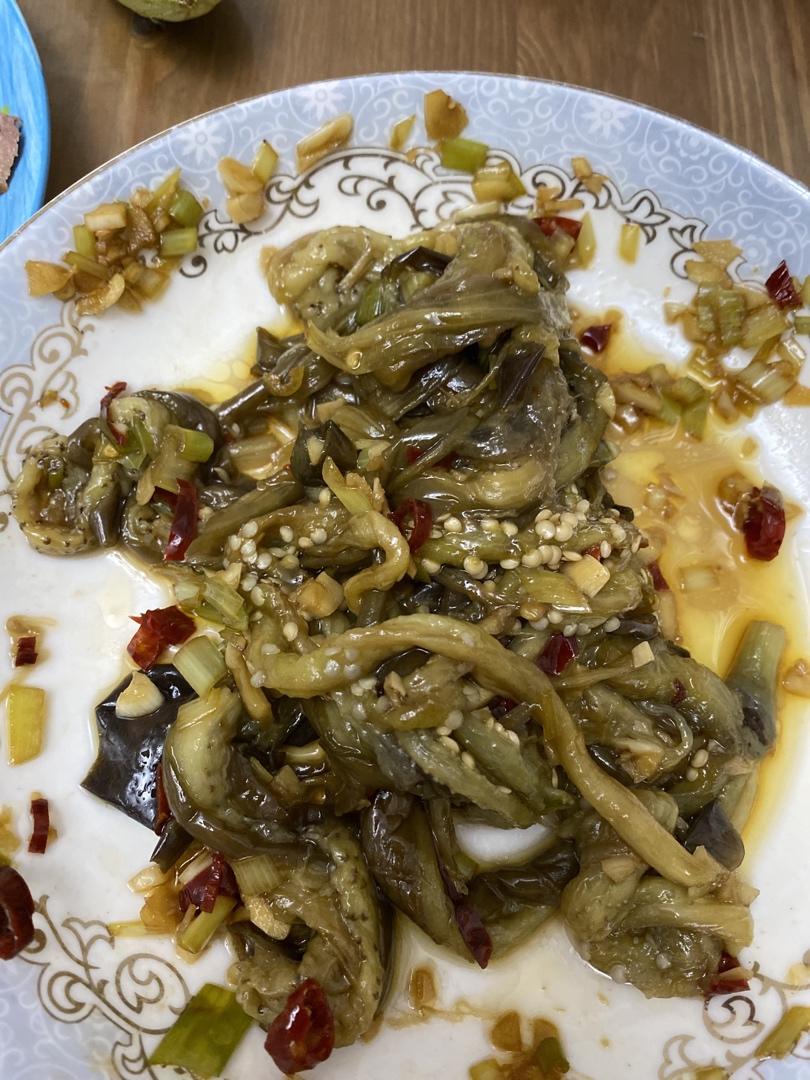 凉拌茄子这样做，堪称米饭杀手