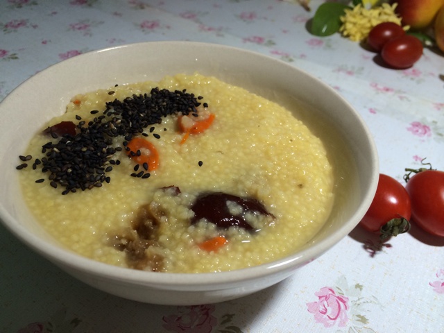 红枣桂圆小米粥