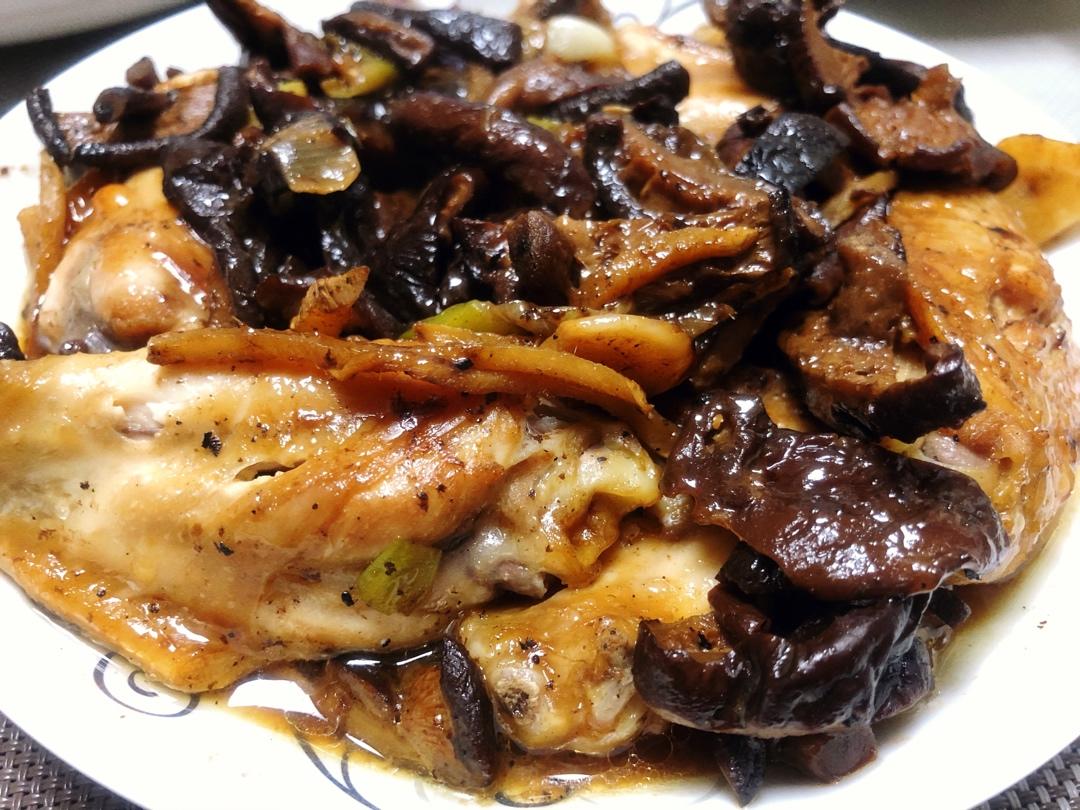 我一直一直做的一道菜，怎么做都好吃 | 香菇蒸鸡