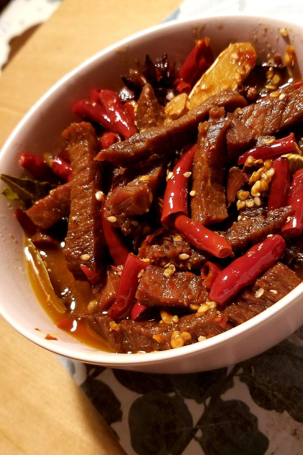 冷吃牛肉（好吃到停不下来）