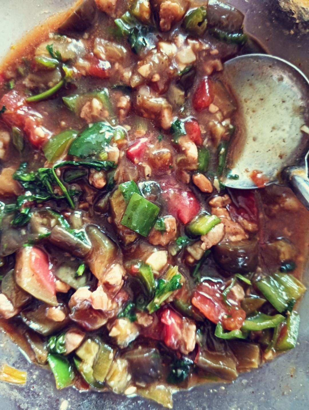 茄子肉丁打卤面