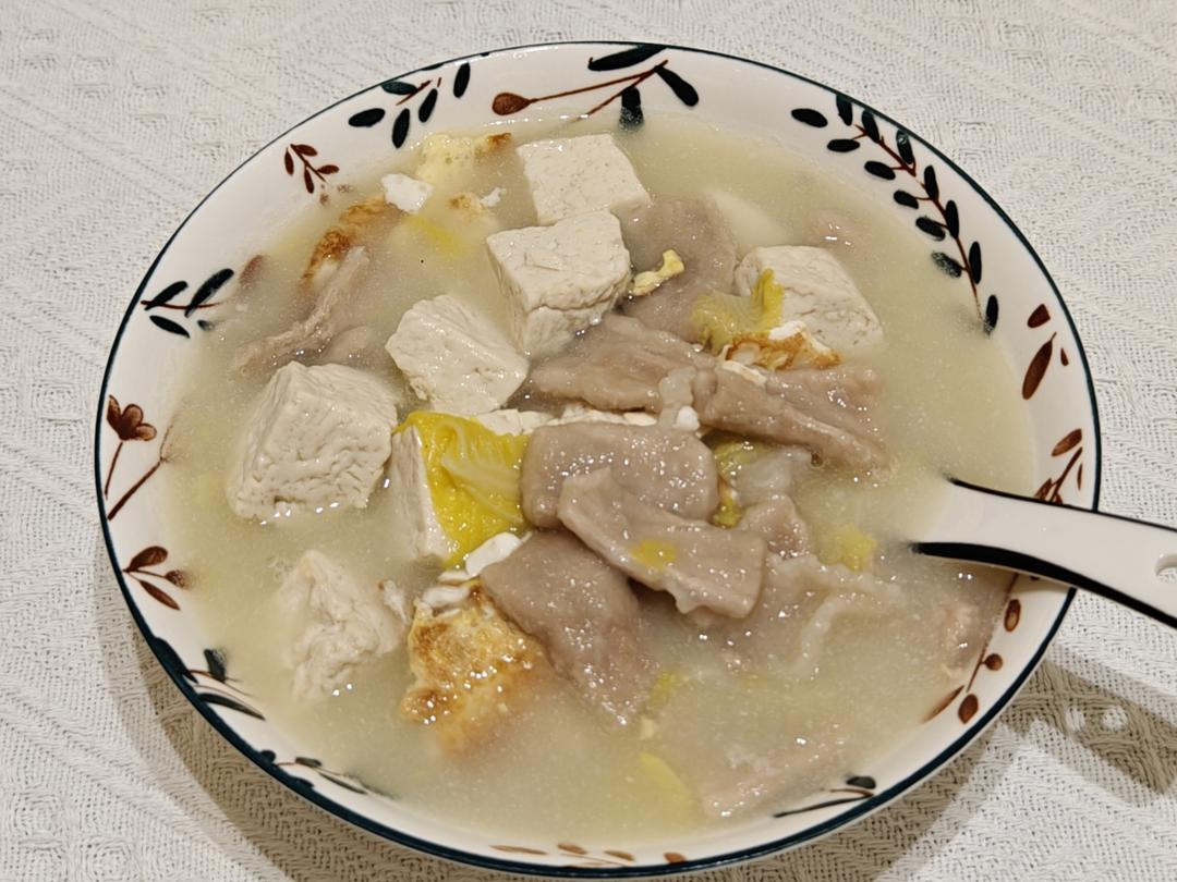 娃娃菜豆腐三鲜汤