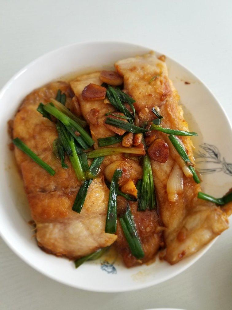 香焖草鱼腩