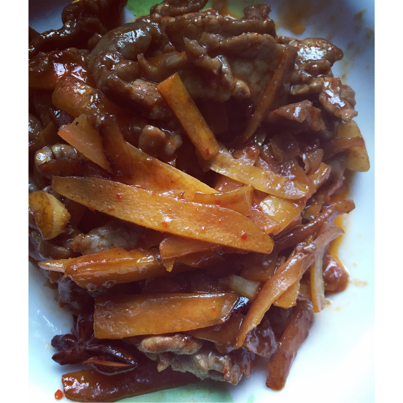 胡萝卜炒牛肉