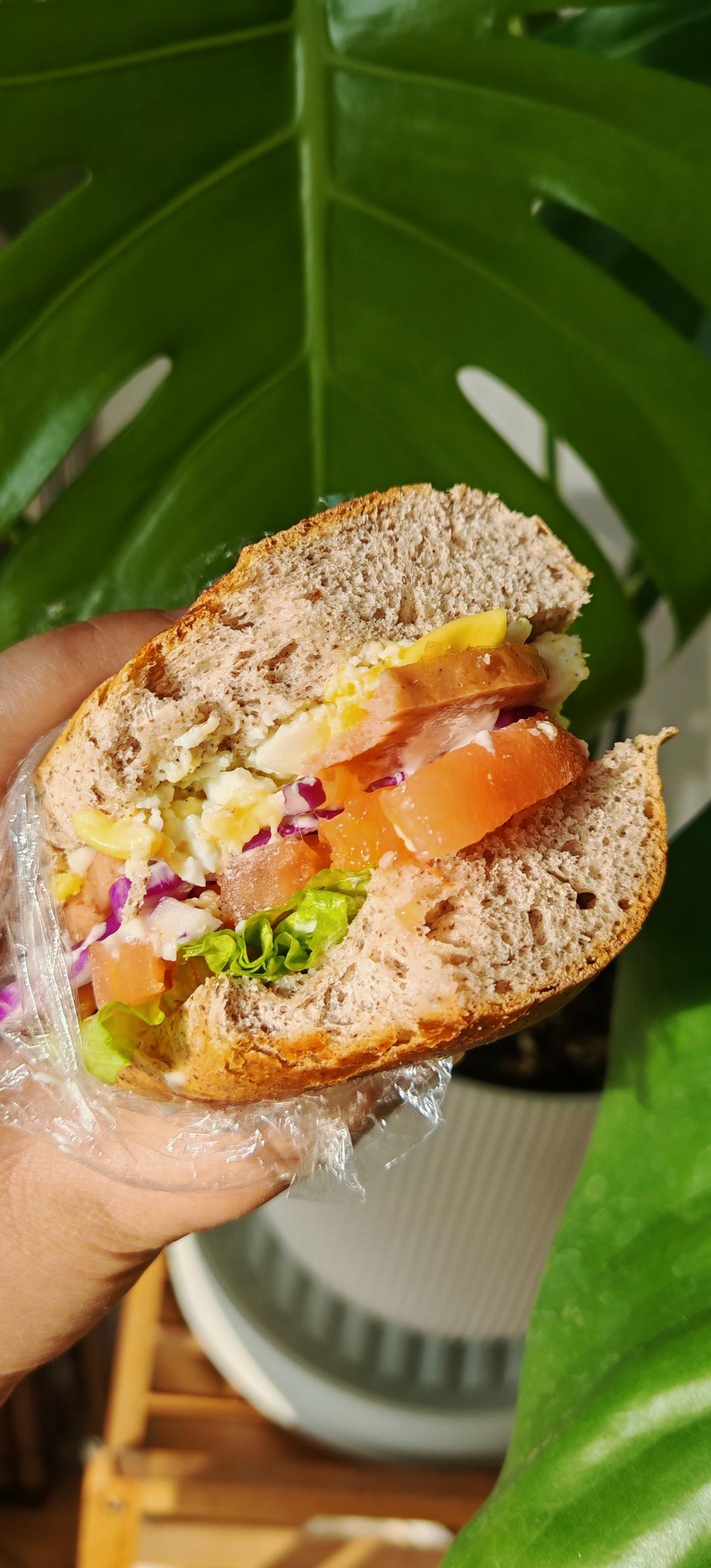 复刻赛百味全麦面包，自制柔软无糖麦香丰富