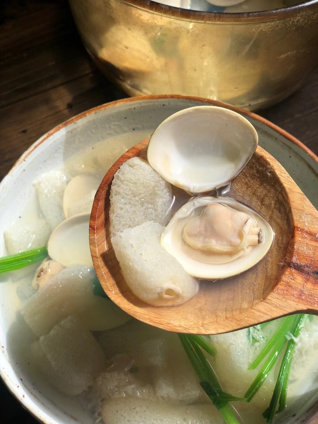 竹荪贝壳菠菜汤的做法