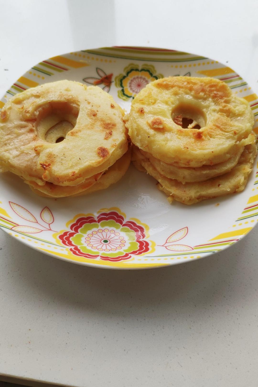 苹果甜甜圈 宝宝辅食食谱