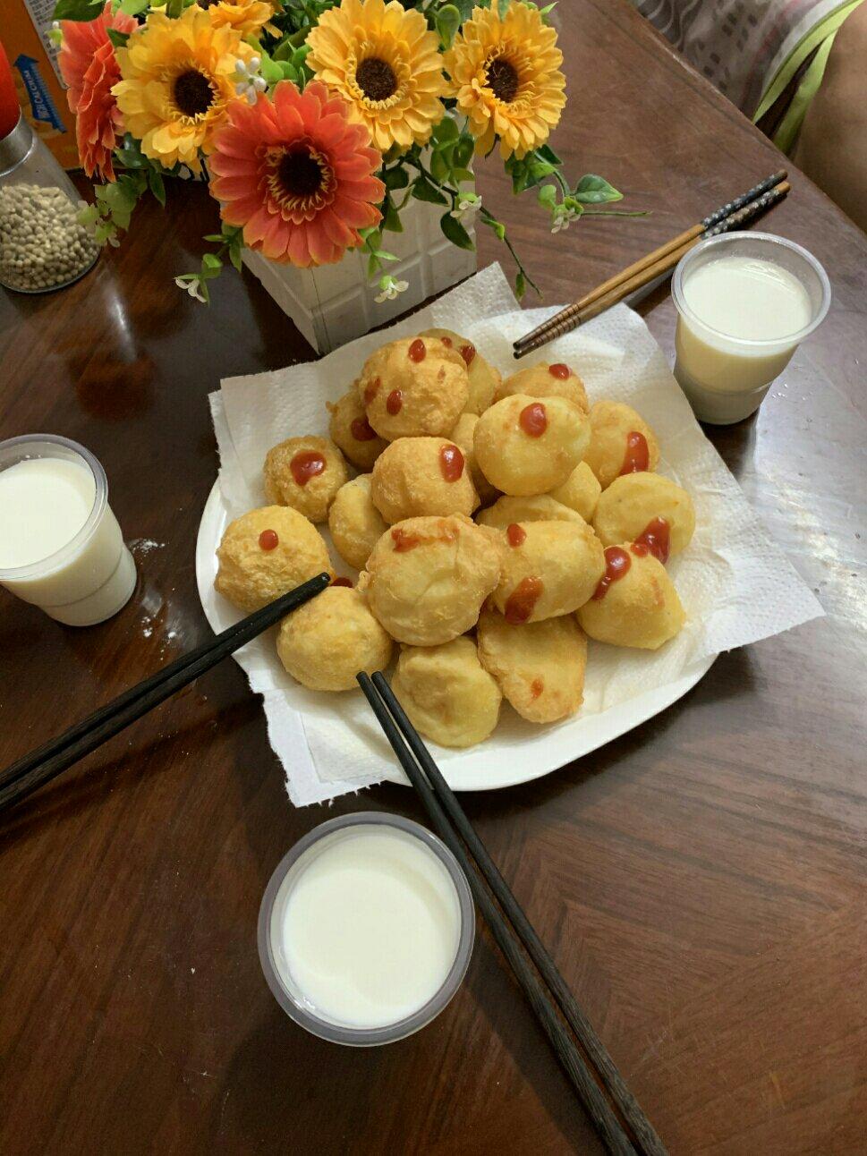 脆皮土豆芝士球