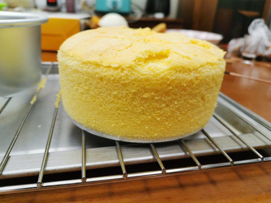 零失败的戚风蛋糕（超详细，附多组视频）2019.10.18更新（附6寸 8寸 10寸配方）