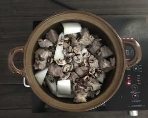 冬瓜花豆汤的做法步骤图 冬瓜花豆汤怎么做好吃 一品汤盛广东汤馆 下厨房 冬瓜花豆汤的做法步骤图 冬瓜花豆汤怎么做好吃 一品汤盛广东汤馆 下厨房