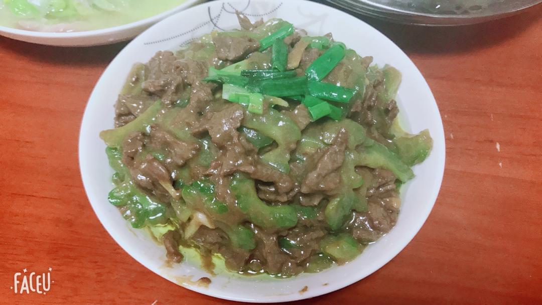 耗油苦瓜炒牛肉