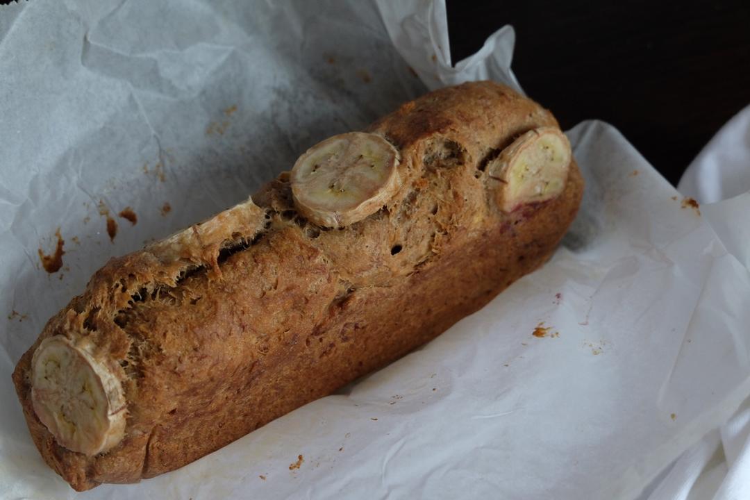 黑麦天然酵种香蕉肉桂蛋糕（快手banana bread）
