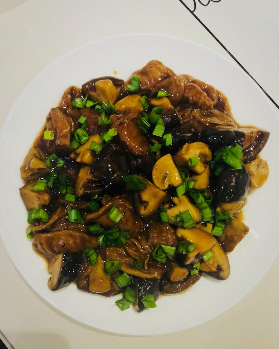 香菇烧面筋