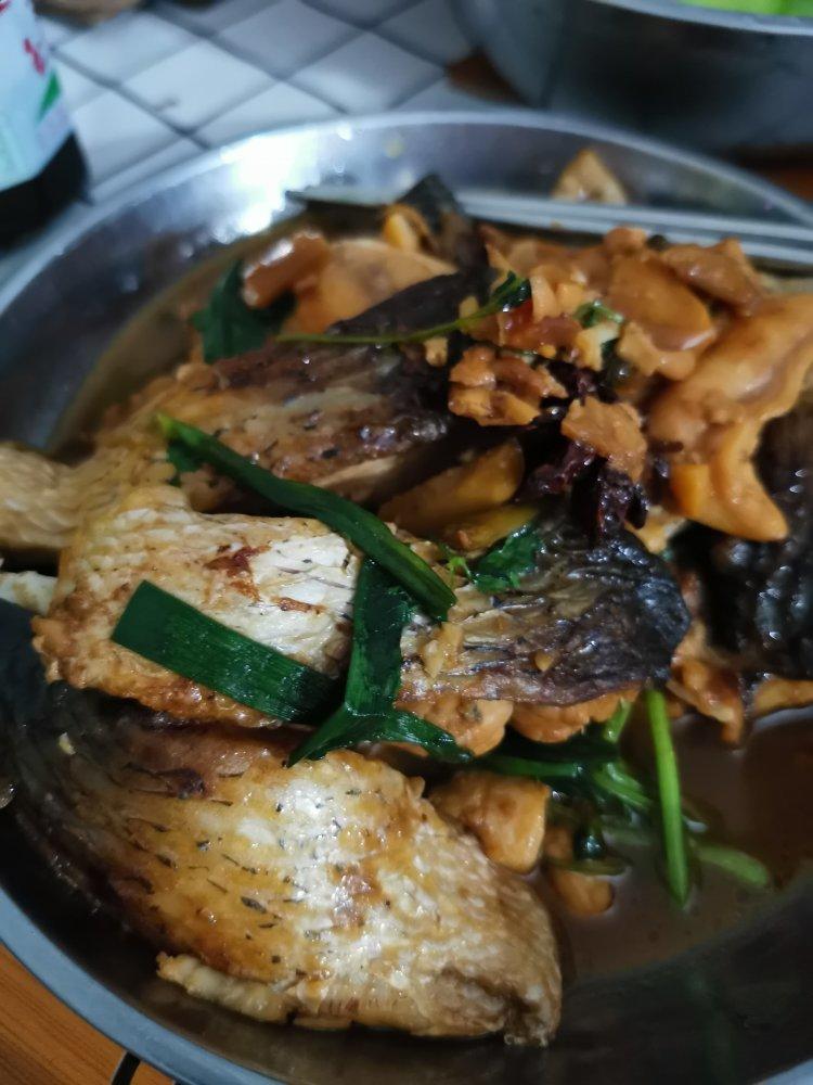 家常红烧鱼