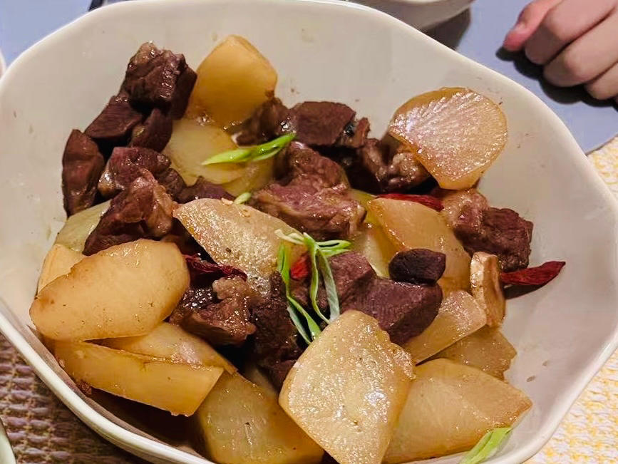 红烧羊肉炖胡萝卜