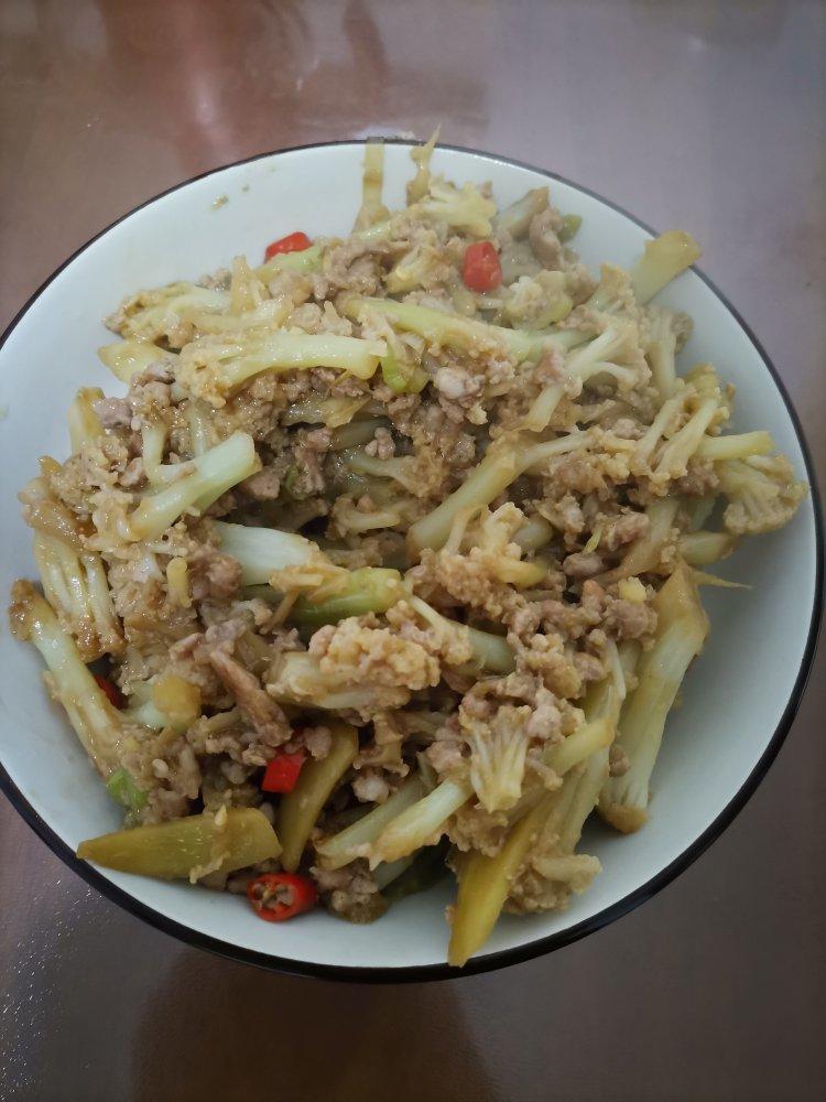 和饭店一个味道的干锅花菜