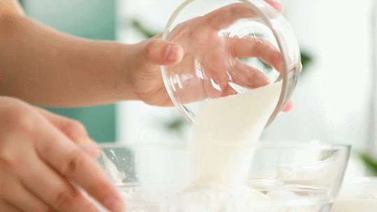 纯奶手撕吐司的做法 步骤1