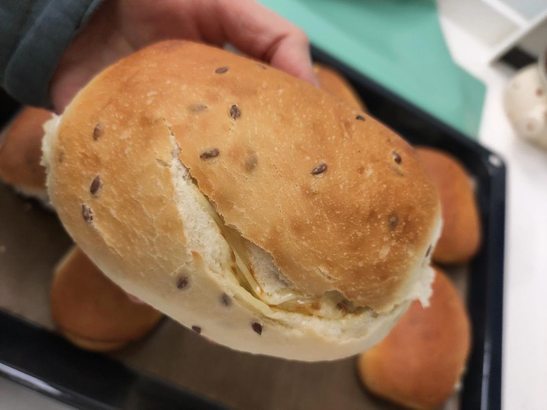 北海道吐司（70%中种法淡奶油吐司）