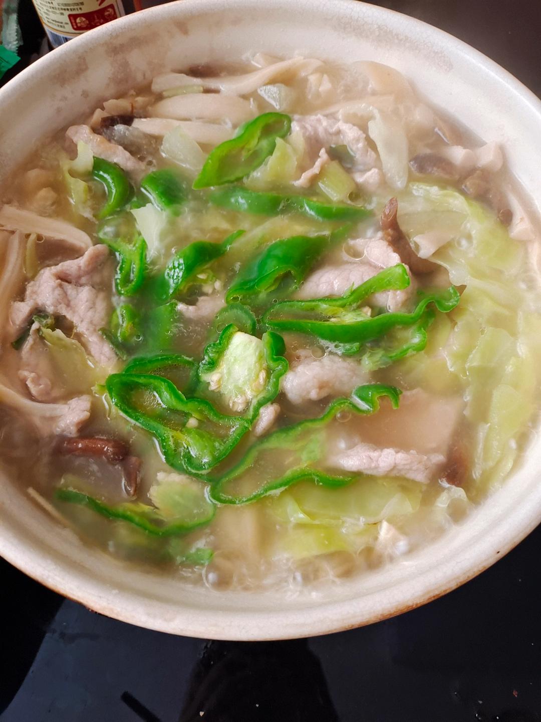 非常好吃暖胃有营养的砂锅炖菜