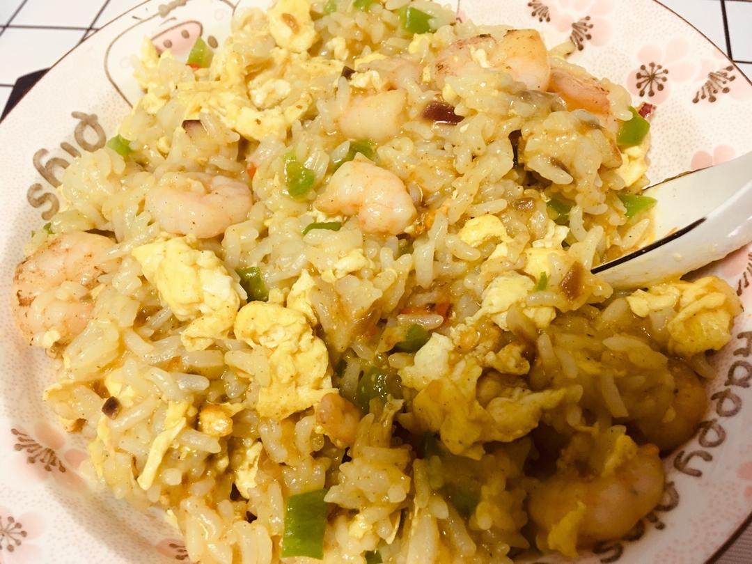 咖喱海鲜炒饭