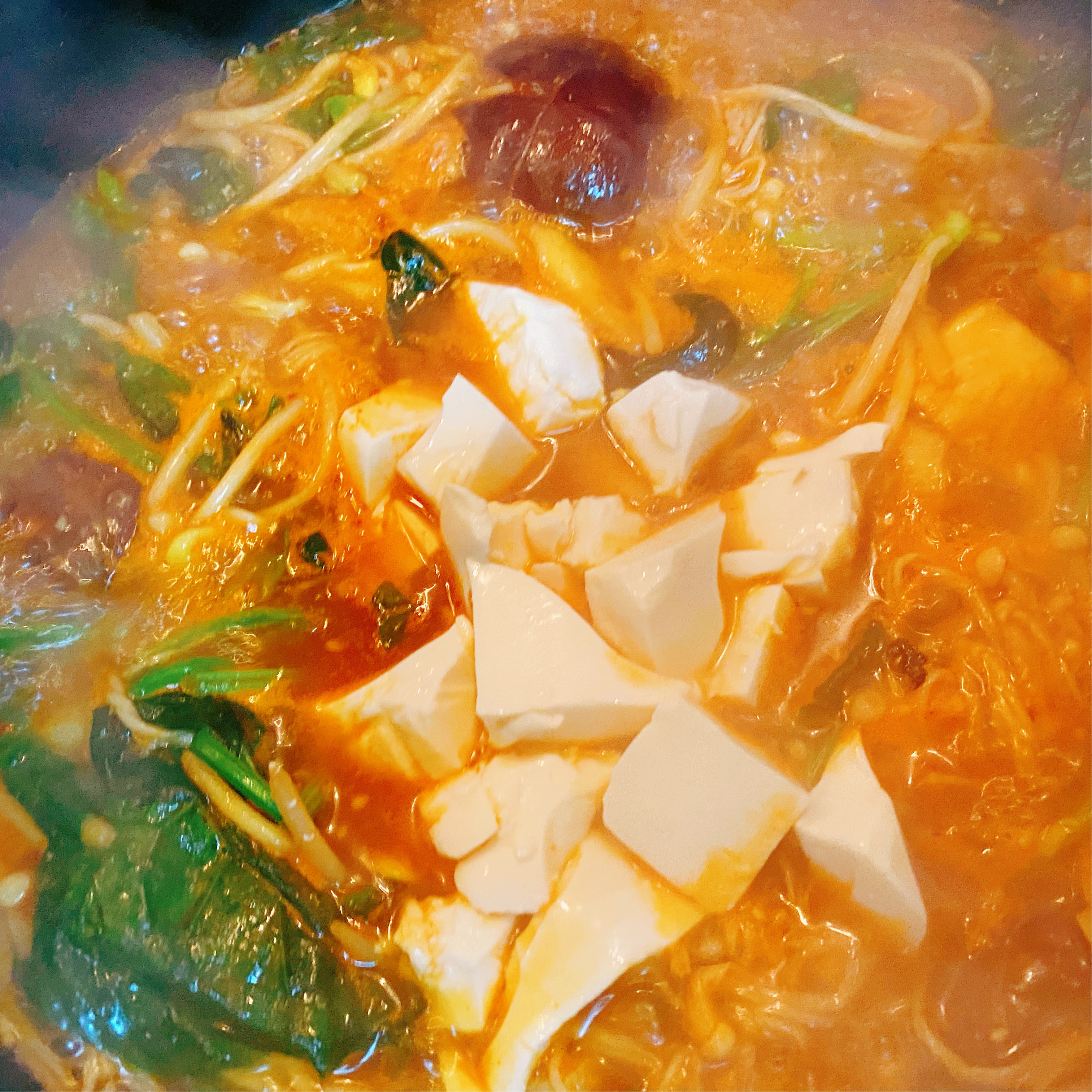 韩式海鲜蔬菜豆腐汤｜改良版 营养丰富 配料多多的做法 步骤8