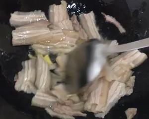 青椒豆腐干回锅肉的做法 步骤5