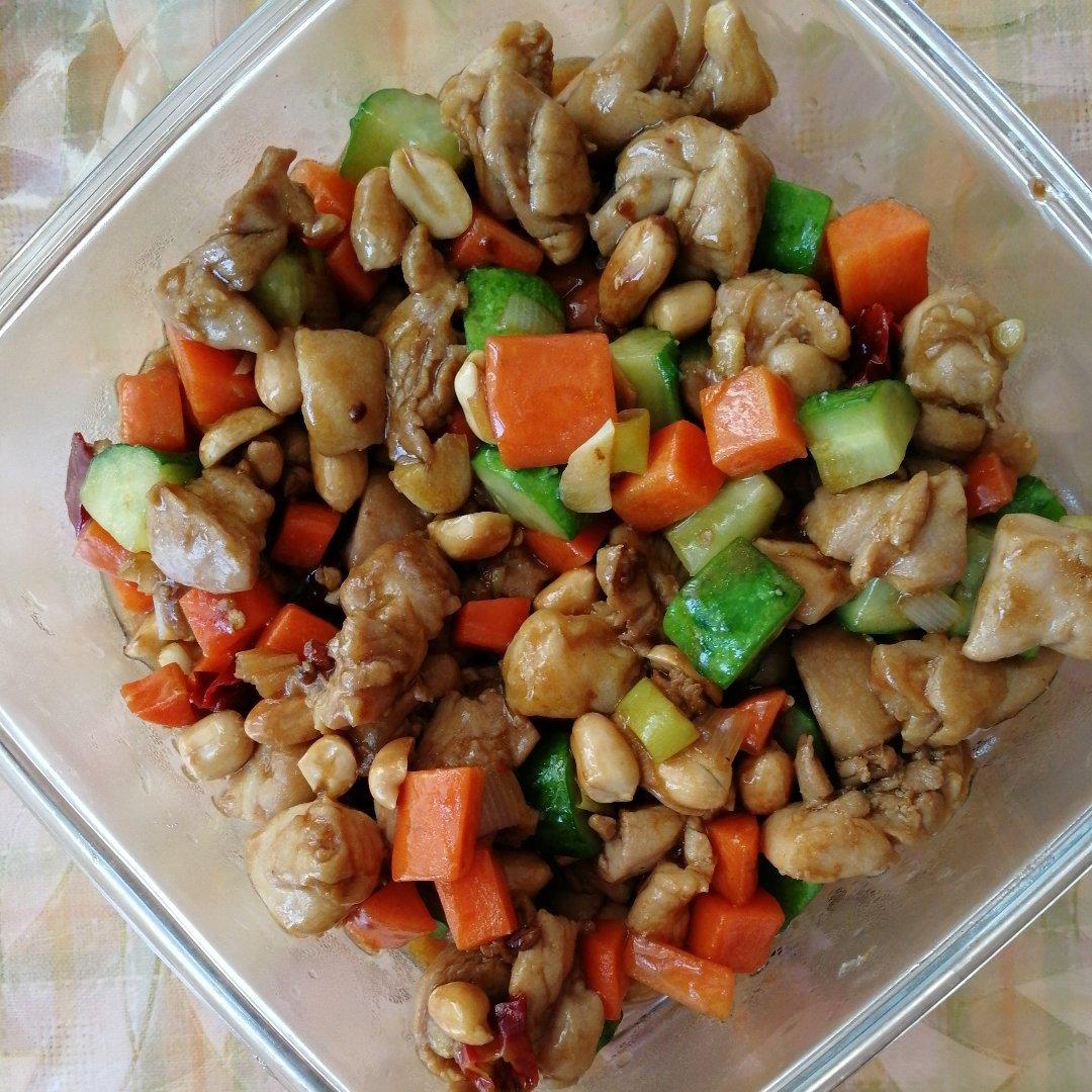 宫保鸡丁！最正宗最讲究的做法！