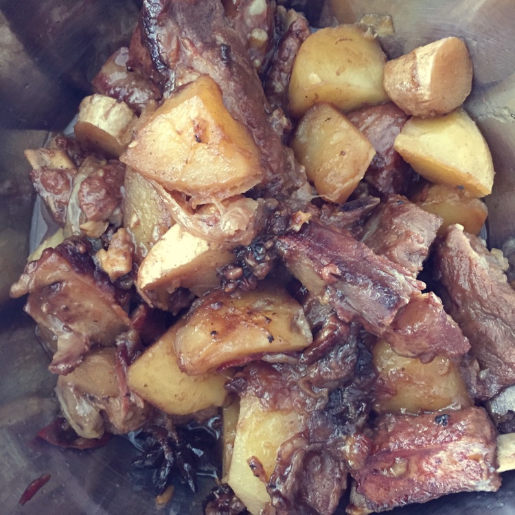 土豆排骨