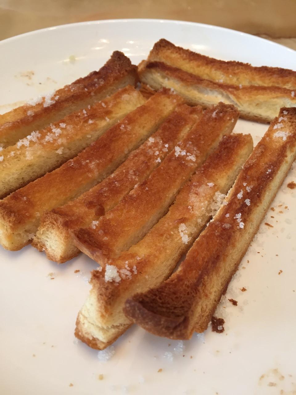 宝贝兔做的烤吐司条