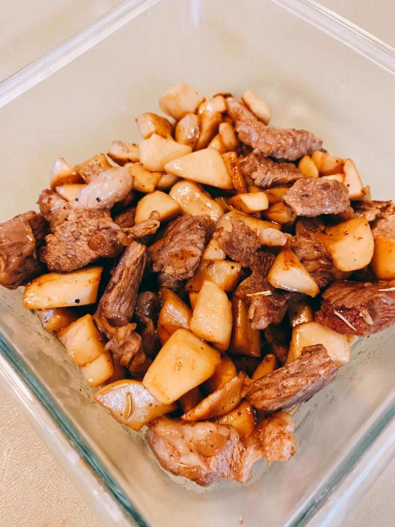 吃肉不长肉 黑椒牛排炒杏鲍菇