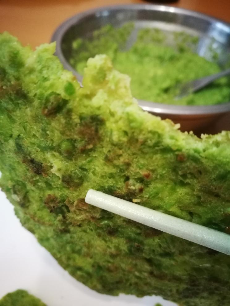 抗疫情想法吃-没有面粉的碗豆饼