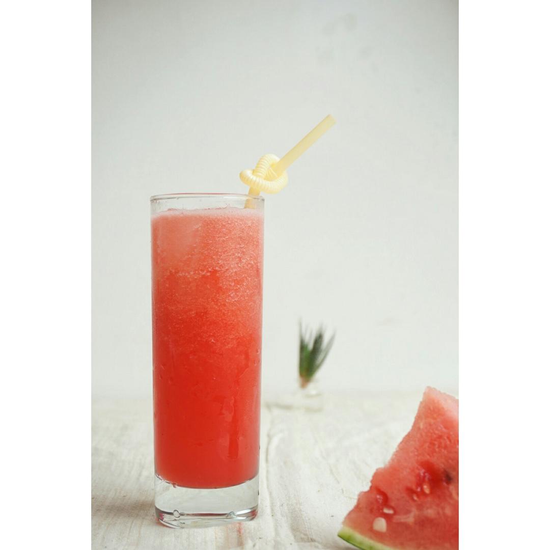 鲜榨西瓜汁
