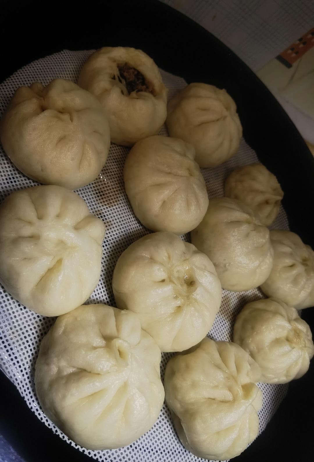 小笼包（秒杀市面上小笼包店的做法）