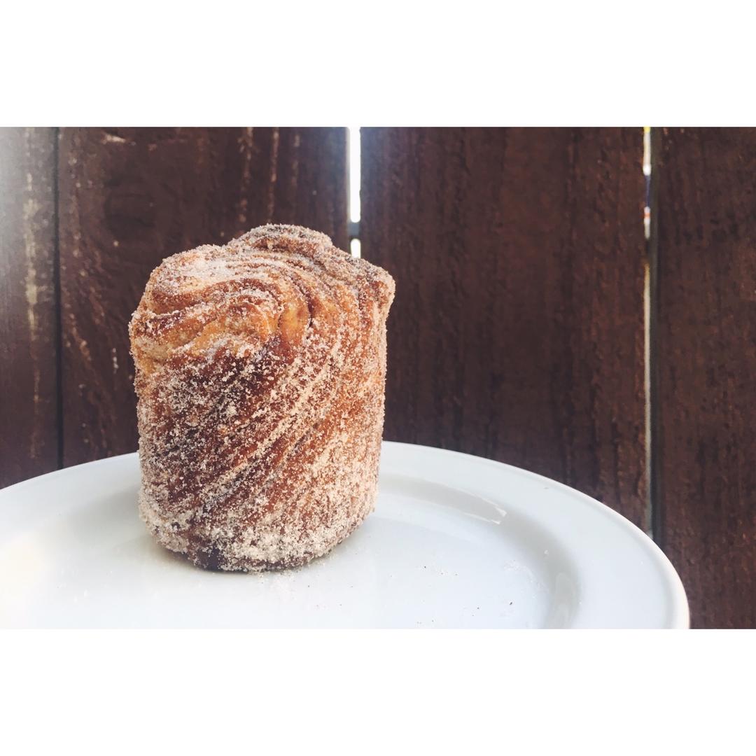 美国新流行的Cruffin(可颂+马芬）